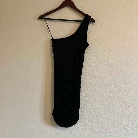 NWT L*Space Alana Black One Shoulder Bodycon Dress | Small - Picture 5 of 9